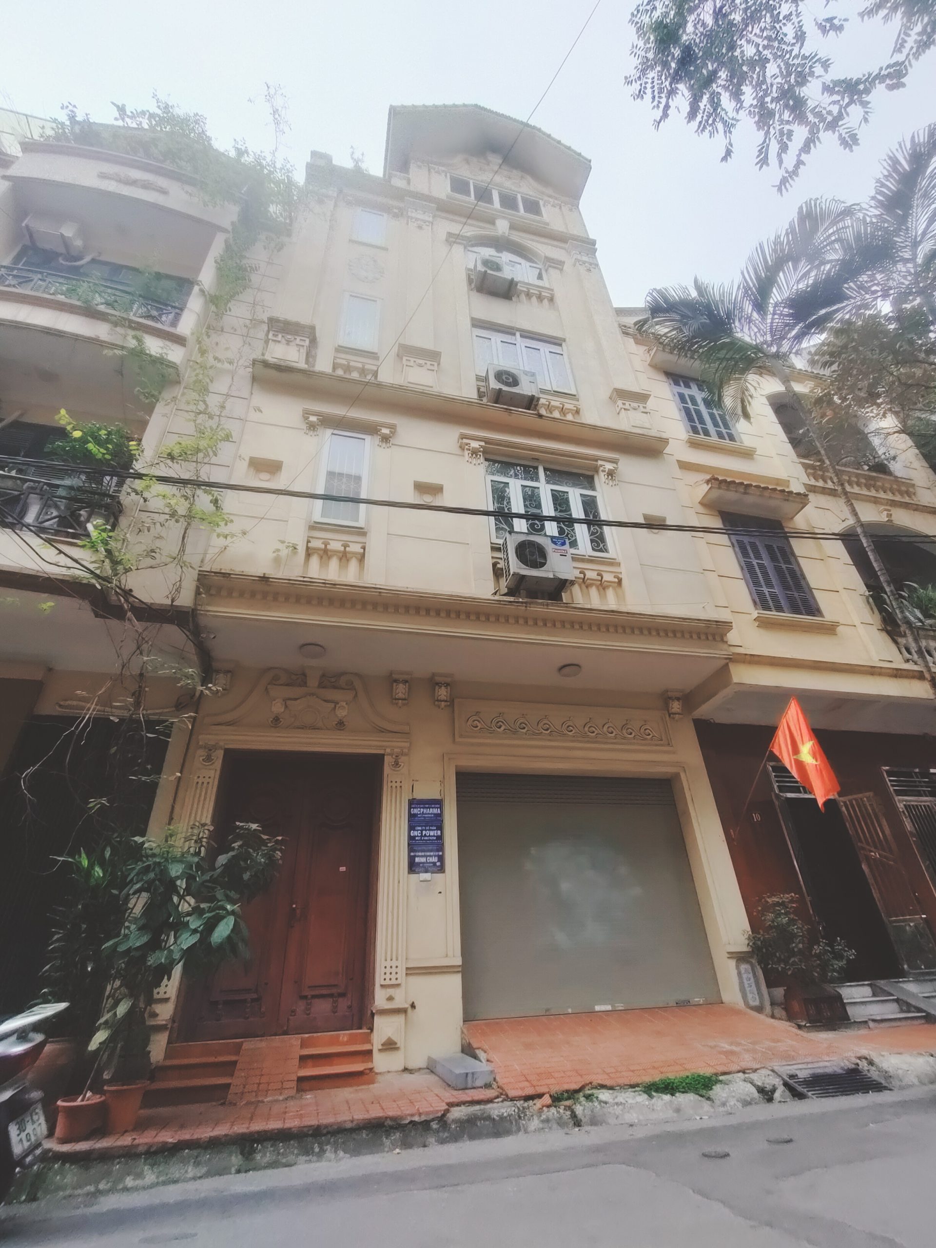 Bán nhà gần phố Hạ Yên, Cầu Giấy, gara ôtô, phân lô, kinh doanh văn phòng, 58m2, 5.8m mặt tiền, 5 tầng, 16.8tỷ
