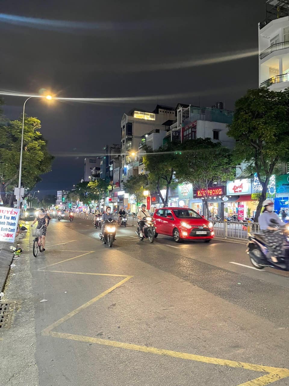 Nhà Bán Hẻm 4m , Lê Văn Sỹ, Phường 13 Quận 3. Nhĩnh 7 tỷ