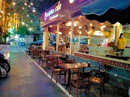 Bán biệt thự Thành Phố Giao Lưu, DT 281m2, căn góc 3 mặt đường. 0935628686