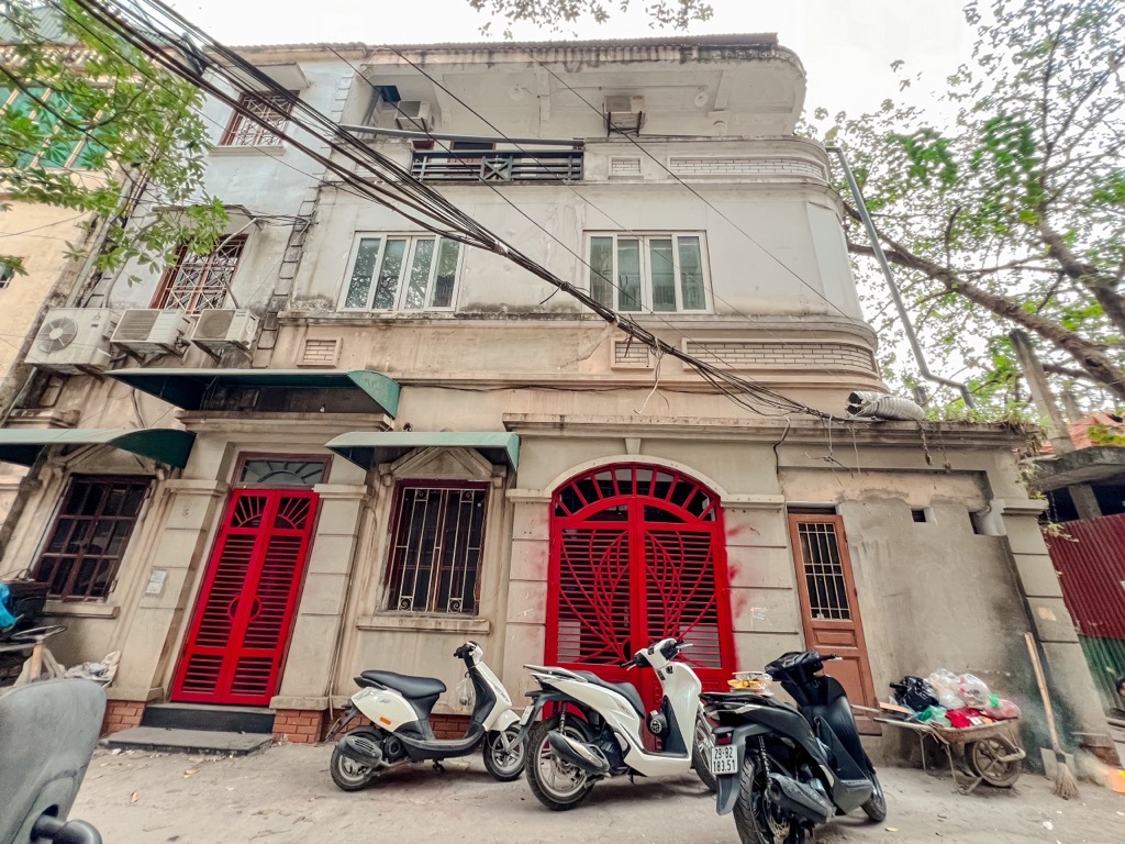 Bán nhà phố Võ Văn Dũng 75m2 Lô Góc mặt tiền 12m kinh doanh đỉnh quận Đống Đa