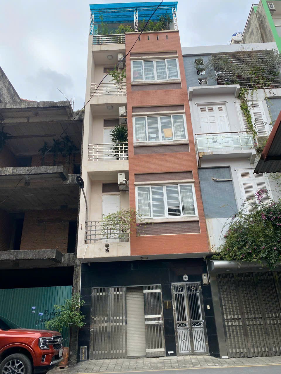 Phân Lô Ô Tô Nội Thất VIP KINH DOANH Gần Phố Nguyễn Văn Lộc 10m, 40m2x5Tx5.3 Tỷ lh 0904604054