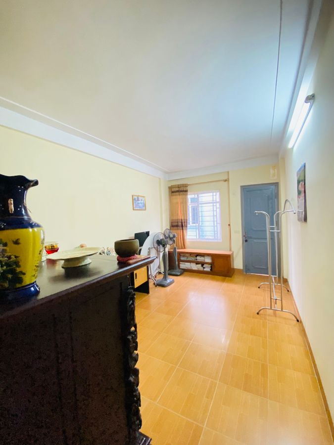 Bán Nhà Kim Giang, Hoàng Mai, Ô Tô, Kinh Doanh, DT 46m2, MT 4,6m, 4 Tầng, Giá 5,68 Tỷ.