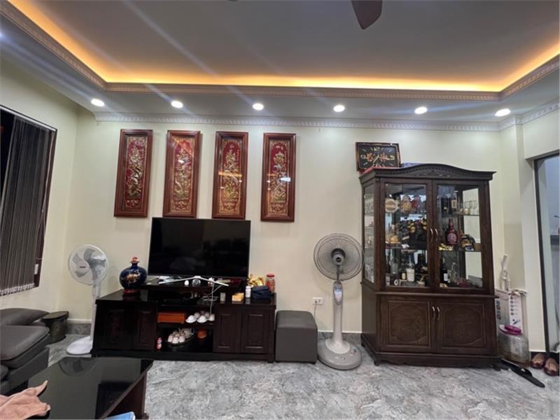 BÁN NHÀ NGUYỄN SƠN, BỒ ĐỀ, LONG BIÊN 72 M - 5TẦNG - 10,8 TỶ CỰC HIẾM.