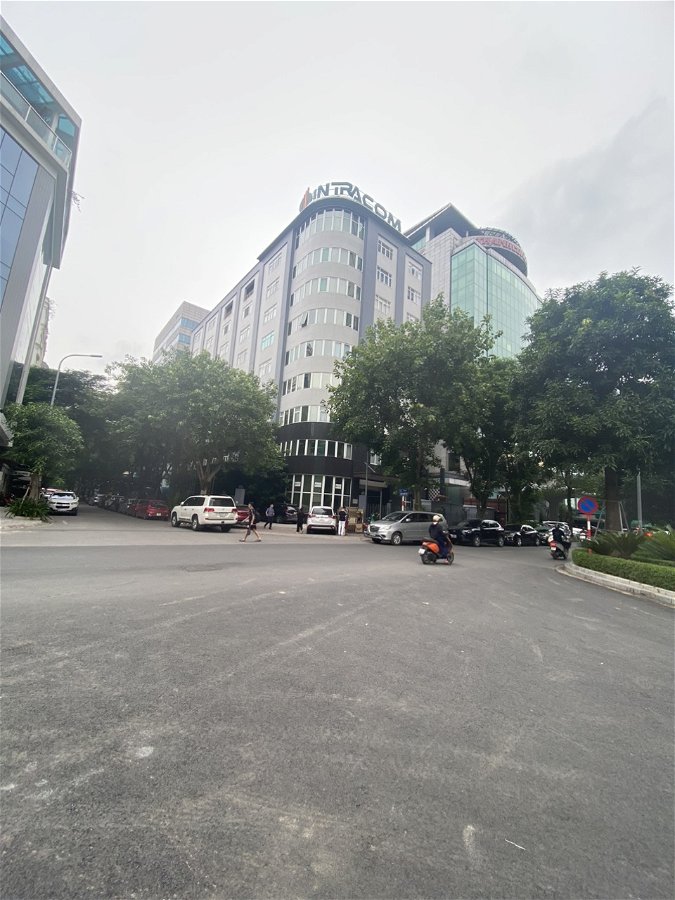 Bán Tòa Nhà Mặt Phố Dịch Vọng Hậu Quận Cầu Giấy. 1400m Xây 9 Tầng Mặt Tiền 72m. Cam Kết Ảnh Thật Mô Tả Chính Xác. Chủ