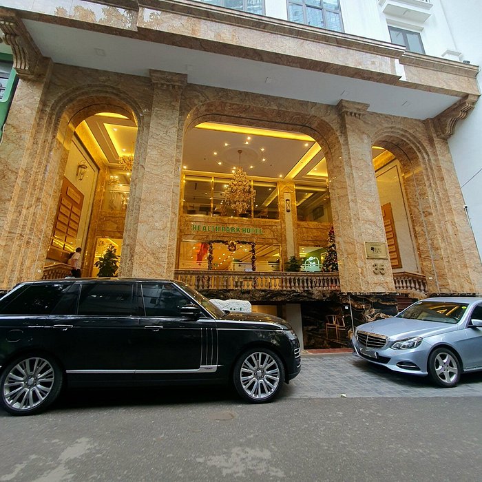 Phố Lương Ngọc Quyến Mặt Tiền 7M 220M2 7 Tầng 150 Tỷ - Dòng Tiền 15000$/TH