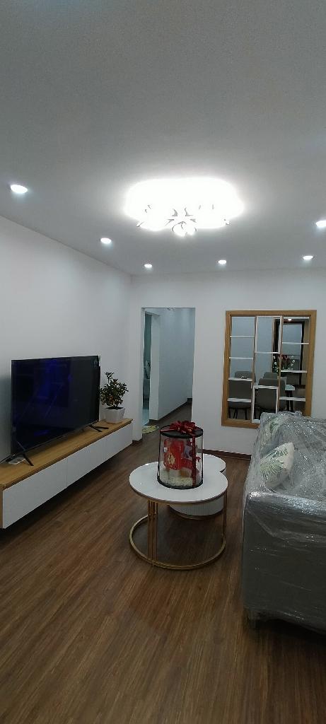 Bán căn tt tầng 3 Bách Khoa, 31/85m, nhà đẹp, full Nt, 2 PN, 2.85 tỷ