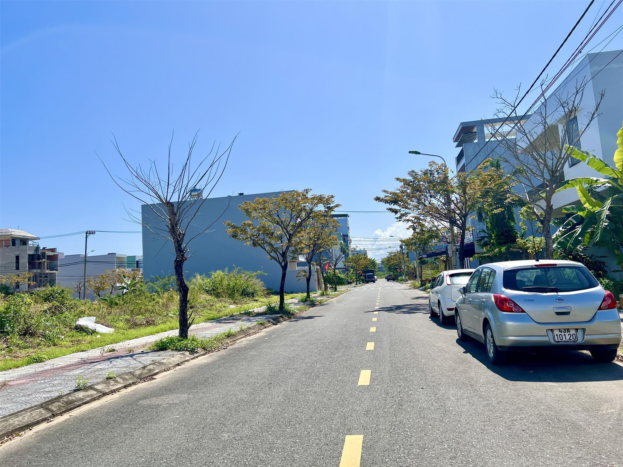 Bán lô đất đường Trung Lương 15, khu đô thị Hòa Xuân