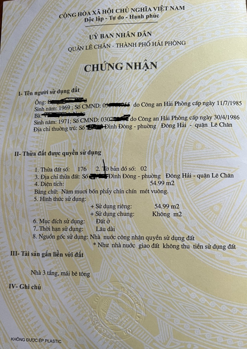 Bán nhà Đình Đông, diện tích 55m 3 tầng độc lập dân xây GIÁ 2.7 tỉ, sân cổng riêng