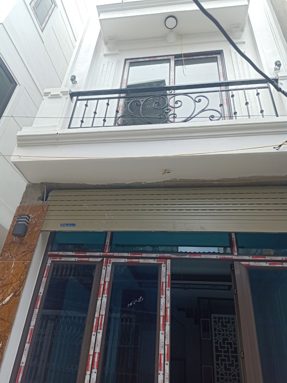 NHÀ NGÕ 193 CẦU CỐC, TÂY MỖ, NAM TỪ LIÊM 33M x 5 TẦNG, GIÁ 3.5 TỶ 0986383826