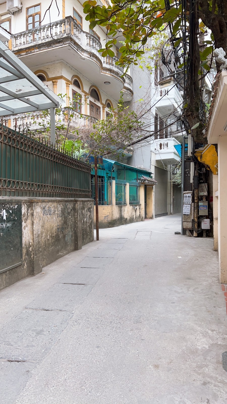 Chỉ 190 triệu có ngay nhà 2 mặt ngõ 105m ô tô tránh tại Núi Trúc Ba Đình giá 20 tỷ