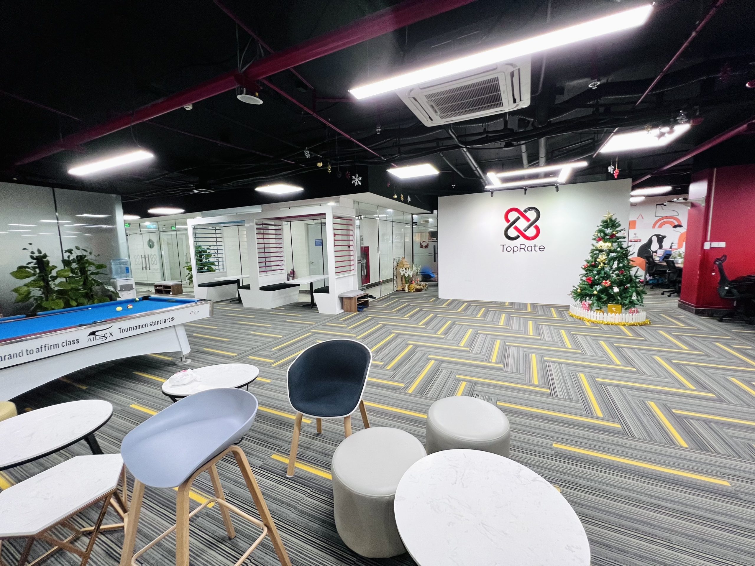 Cho thuê văn phòng 350m2 tòa Mỹ Đình Plaza 2, Nguyễn Hoàng, quận Nam Từ Liêm, giá rẻ nhất