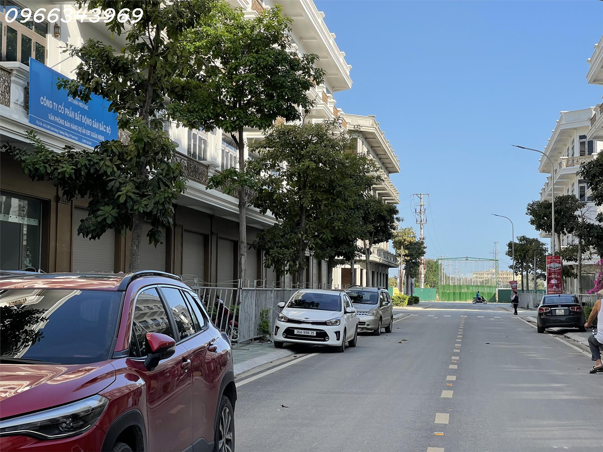 THANH TOÁN 1.8 TỶ. NHẬN NHÀ TT TP.THANH HÓA, SANG TÊN SỔ NGAY. LH: 0966343969