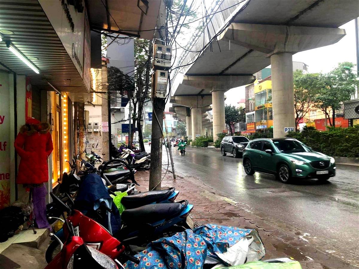 Bán Nhà Mặt Phố Cầu Giấy Quận Cầu Giấy. 58m Mặt Tiền 5,1m Nhỉnh 30 Tỷ. Cam Kết Ảnh Thật Mô Tả Chính Xác. Chủ Mong Muốn