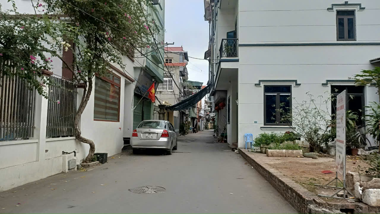 # B án ngay đầu xuân năm mới Chỉ 850 tr có ngay mảnh đất chính chủ diện tích 65 m mặt tiền 4.2 m Đường ô