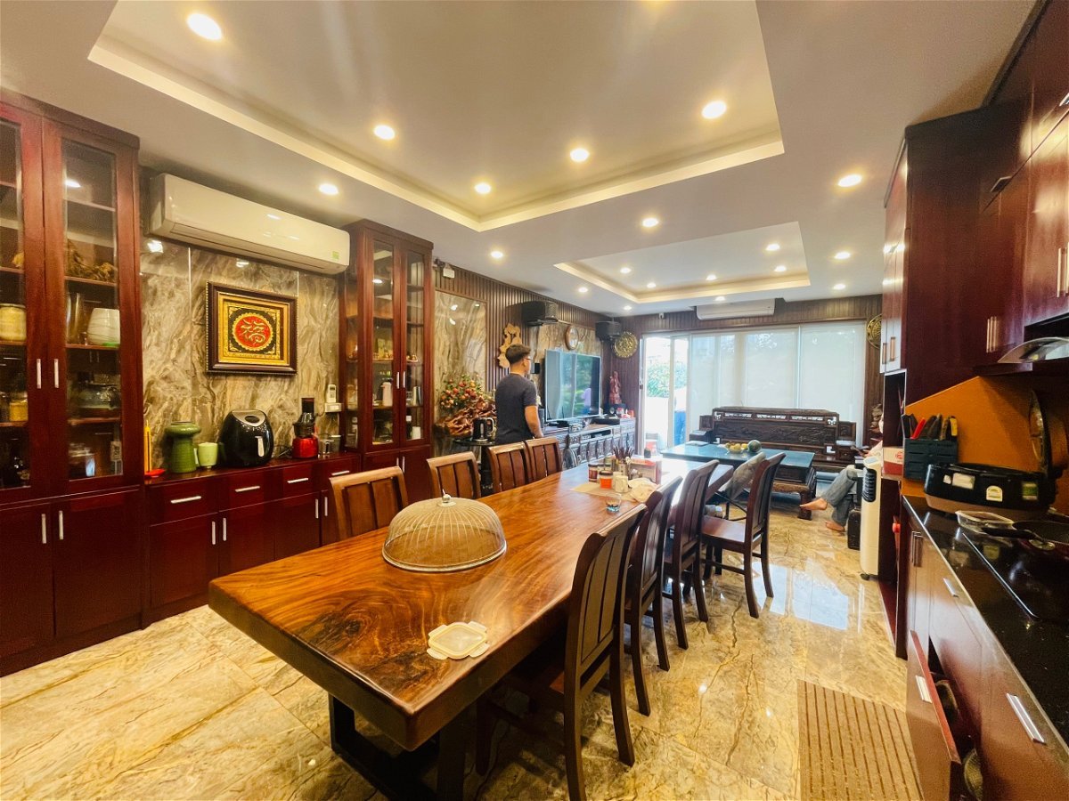 Bán Nhà Mặt Phố Xuân Quỳnh Quận Cầu Giấy. 82m Xây 6 Tầng Mặt Tiền 5m Nhỉnh 23 Tỷ. Cam Kết Ảnh Thật Mô Tả Chính Xác. Chủ