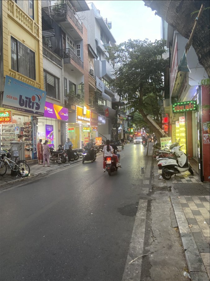 Bán Nhà Mặt Phố Yên Phụ Quận Tây Hồ. 59m Mặt Tiền 6.6m Nhỉnh 23 Tỷ. Cam Kết Ảnh Thật Mô Tả Chính Xác. Chủ Muốn Thanh