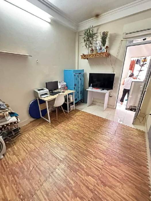 Cực hiếm nhà khu Hoàng Cầu 5 tầng chỉ hơn 4 tỷ gần đường oto tránh