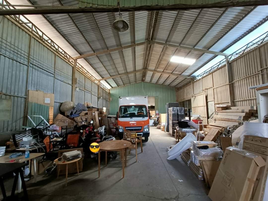 Xưởng cao đẹp 800m2 ngay Lê Thị Riêng vào, 50k/m2 rẻ