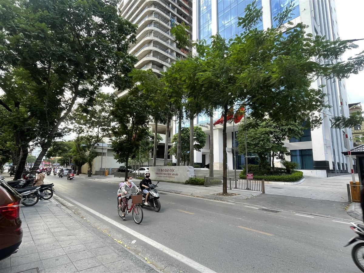 Bán Tòa Nhà Mặt Phố Đội Cấn. 1724m Xây 21 Tầng Mặt Tiền 30m Nhỉnh 800 Tỷ. Cam Kết Ảnh Thật Mô Tả Chính Xác. Chủ Thiện