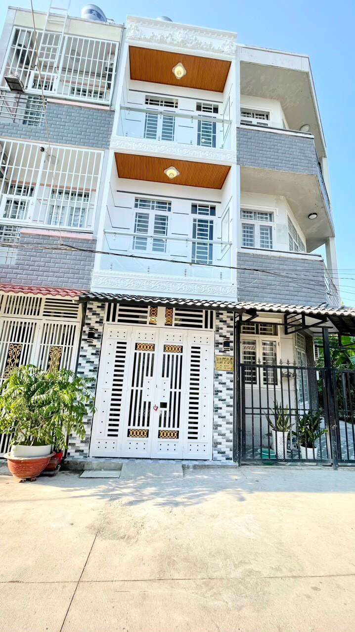 Bán nhà mặt tiền hẻm kinh doanh buôn bán tốt- hẻm 96 Đào Tông Nguyên, Nhà Bè