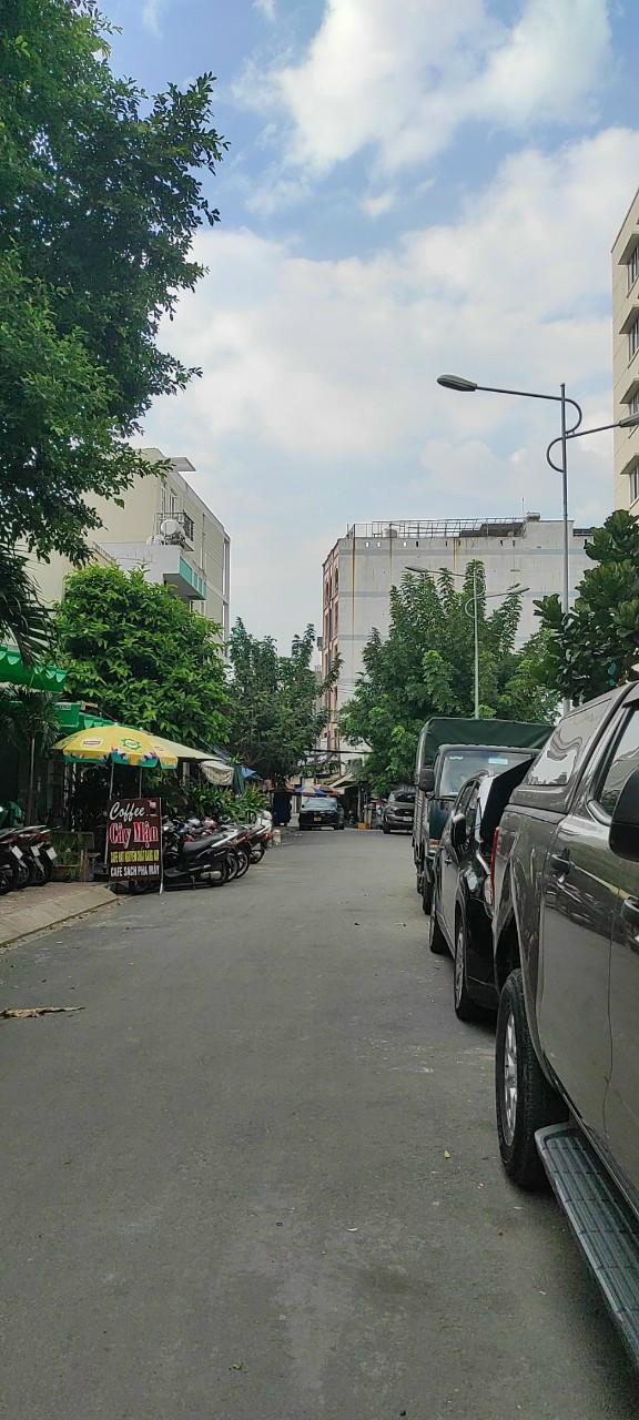 Phạm Văn Bạch P15 Tân Bình, 58m2, hẻm 5m, 2 lầu chỉ 4.5 tỷ