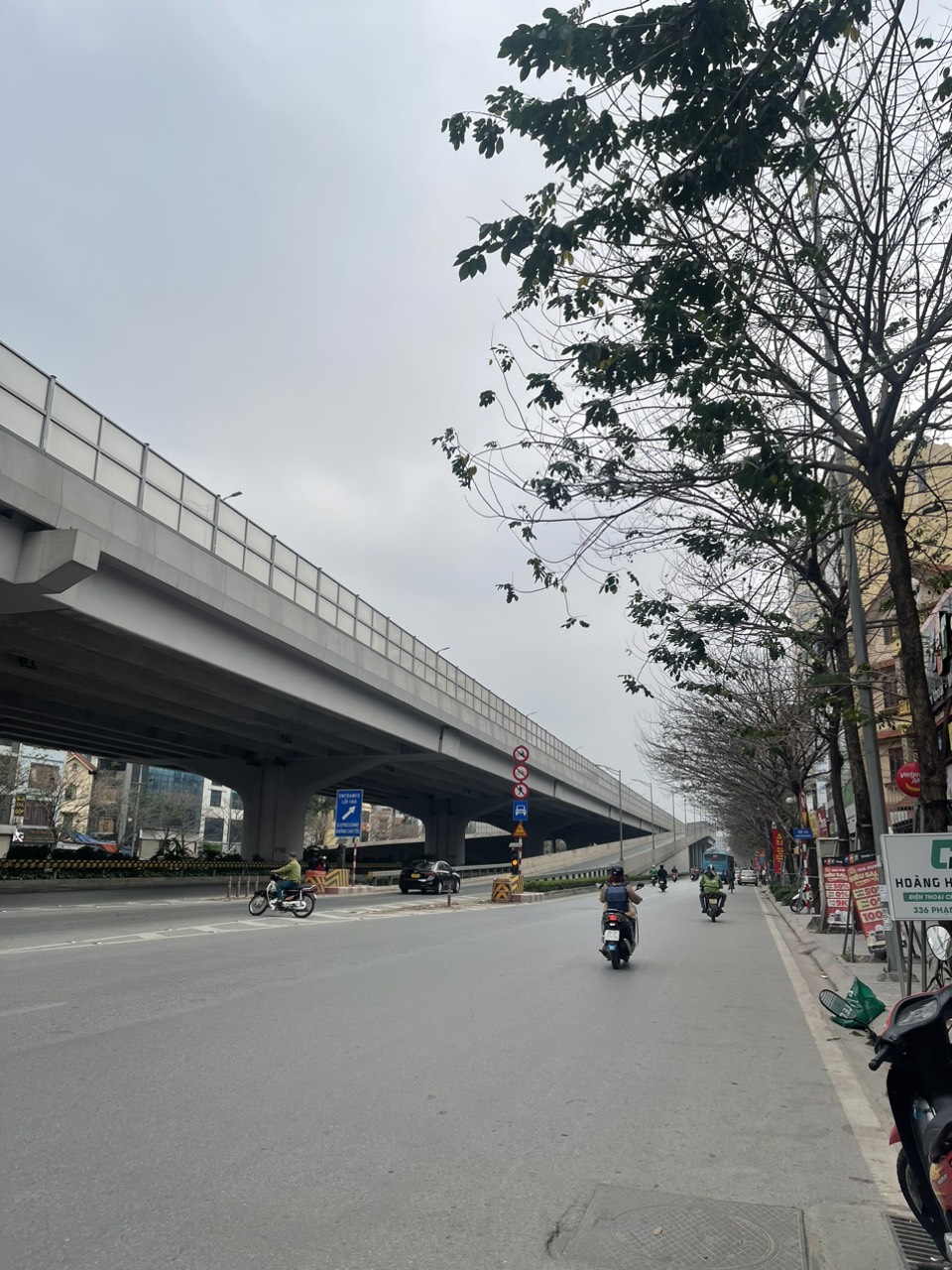MẶT PHỐ PHẠM VĂN ĐỒNG, DIỆN TÍCH 95M GIÁ 21 TỶ