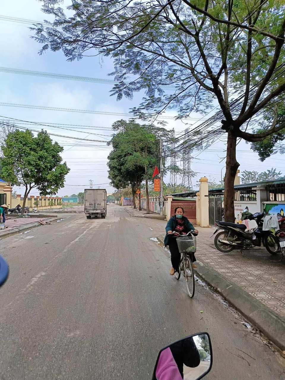 Bán gấp mảnh đất lô góc ảnh thật Văn Giáp- Văn Bình - Thường Tín.