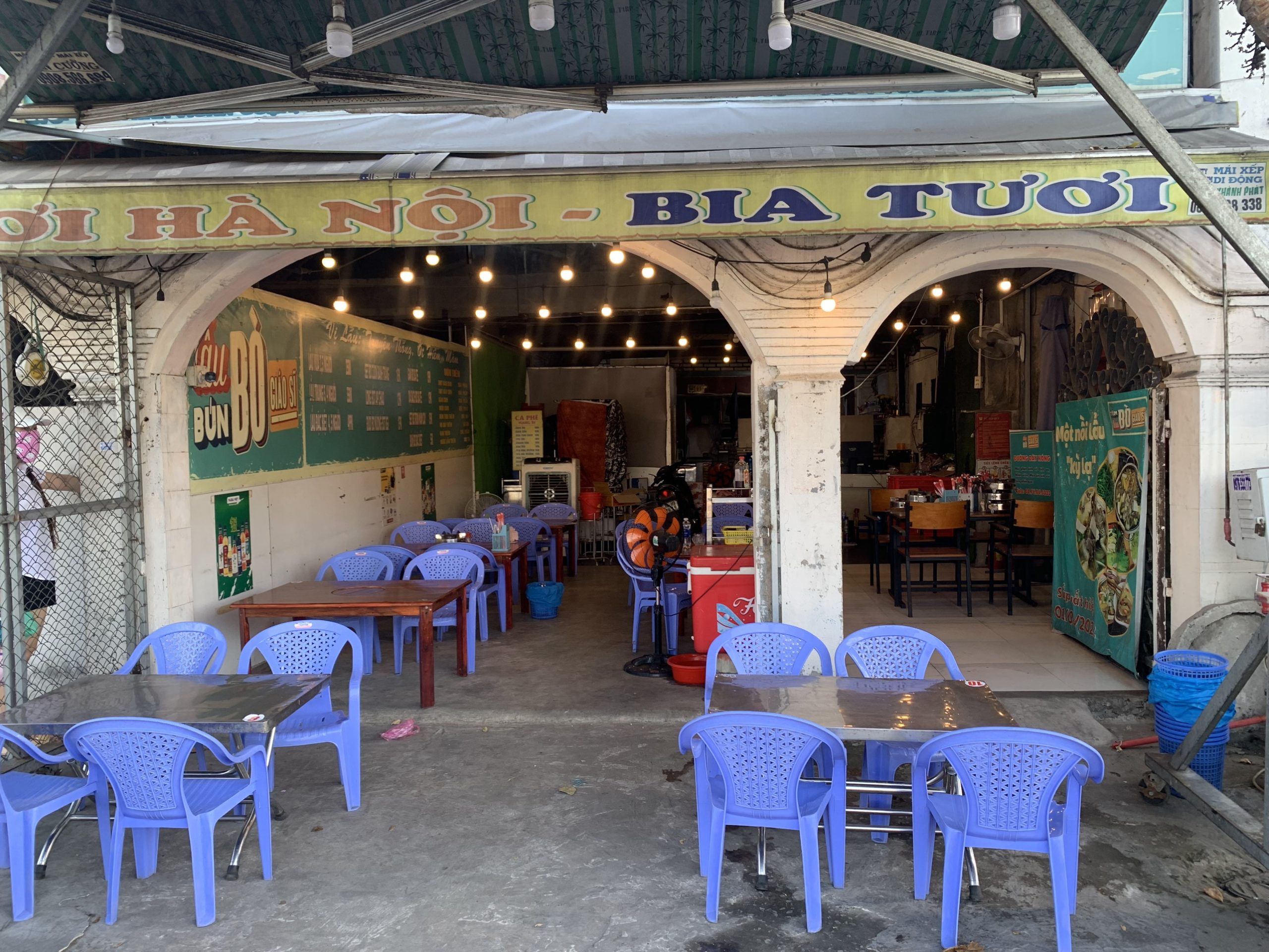 Quận 7 ! HOT HOT ! Sản Phẩm Đẹp, Quán Nhậu Vỉa Hè Dài 35m view kẹnh thoáng, LH: 0865762753