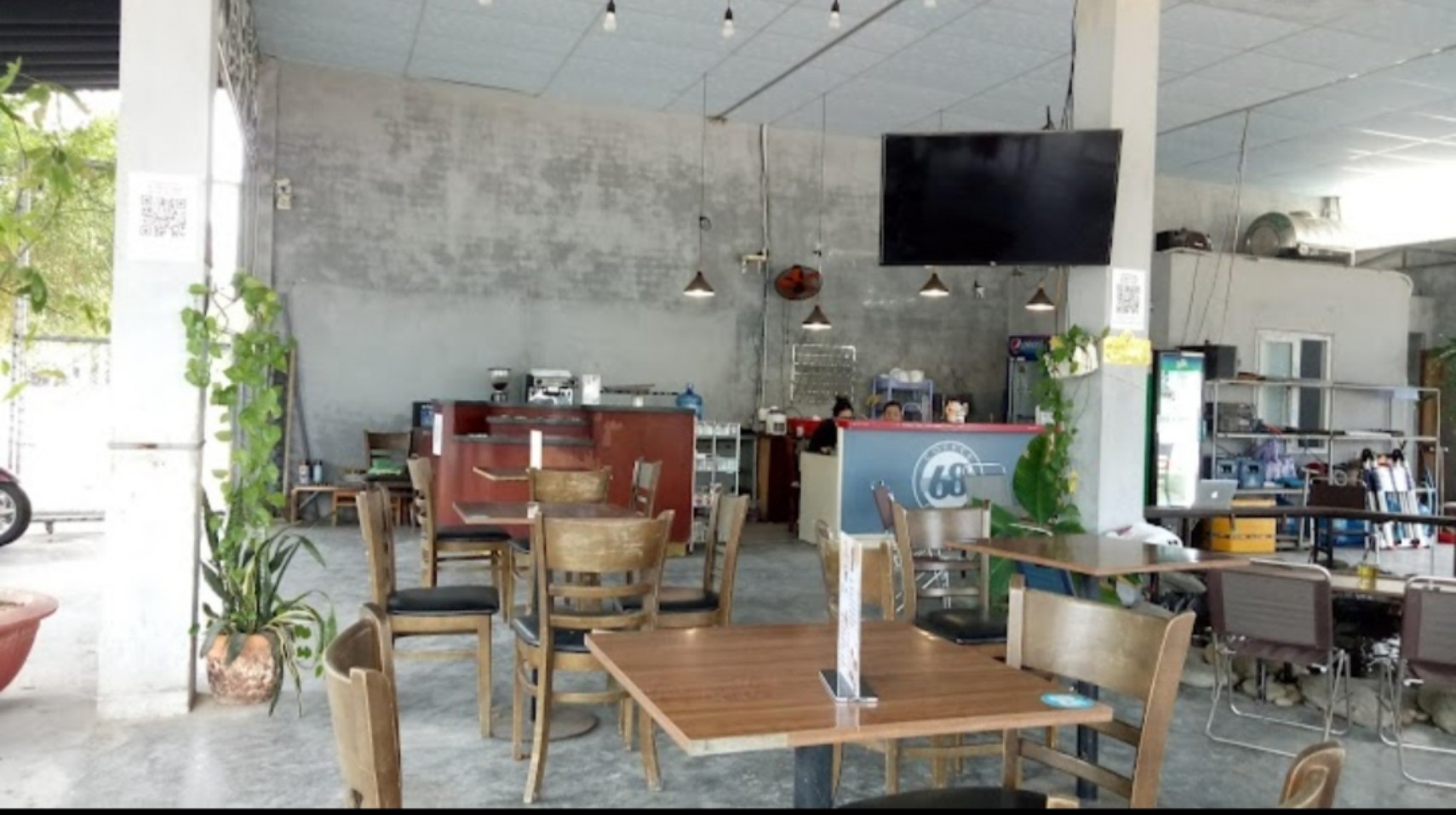 CHÍNH CHỦ CẦN SANG NHƯỢNG QUÁN CAFE ở quận Ngũ Hành Sơn do mình đang mang thai, sức khoẻ không tốt để quản lý