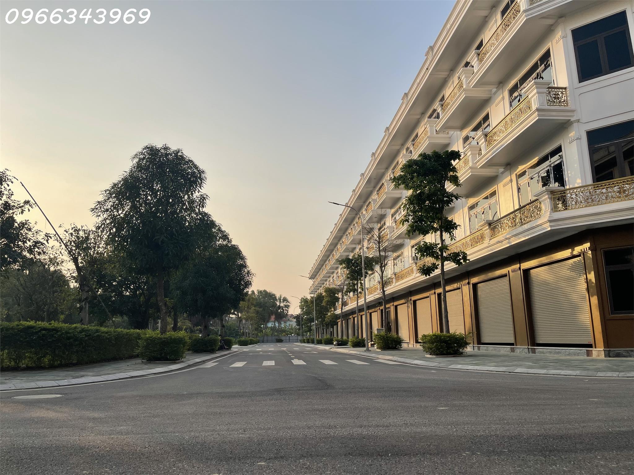 NHÀ 4 TÂNG TP.THANH HÓA, 242 M2 SÀN, HOÀN THIỆN MẶT TRƯỚC. THANH TOÁN 1,8 TỶ SANG TÊN SỔ.LH: 0966 343 969