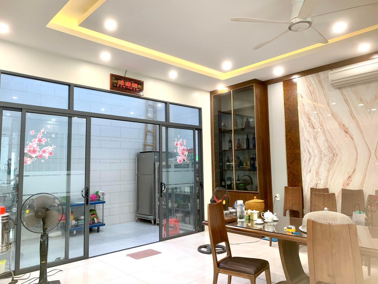 Bán nhà 5 tầng tuyến 1 ICC Lạch Tray, Lê Chân, Hải Phòng 150m2 giá 23 tỷ.