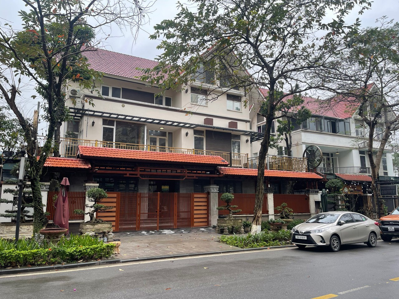 CHÍNH CHỦ CHO THUÊ BIỆT THƯ ĐƠN LẬP AN HƯNG - HÀ ĐÔNG ĐỐI DIỆN CHUNG CƯ AN HƯNG