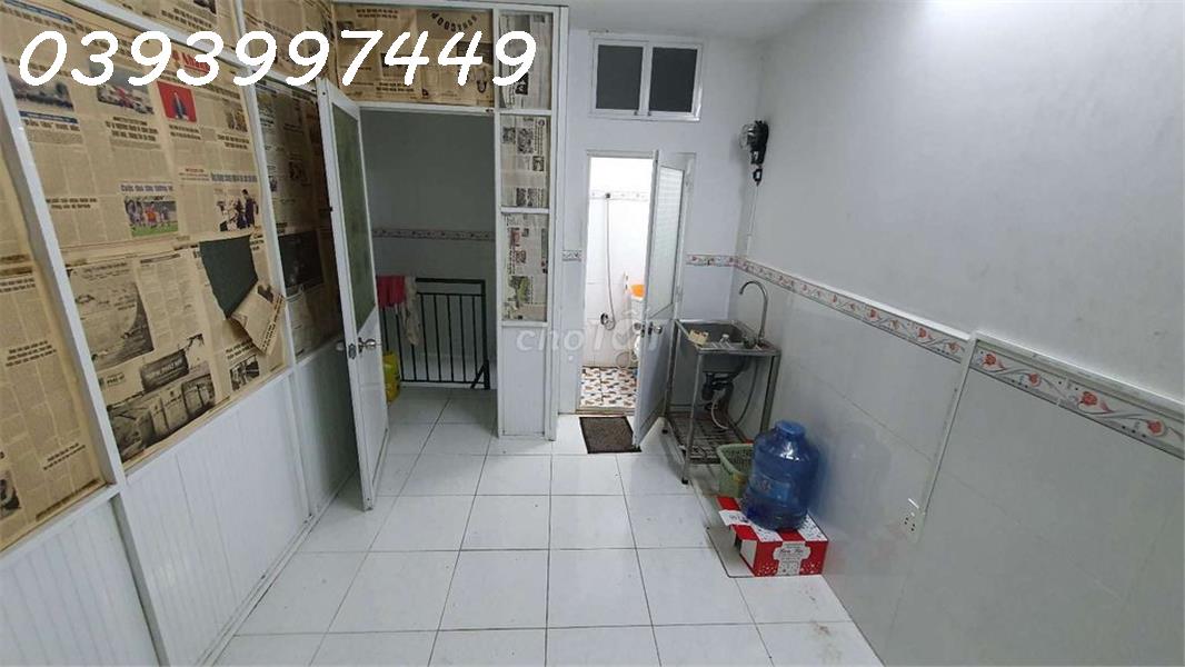 Chính Chủ Cho thuê phòng tại : hẻm 240, Nguyễn Văn Luông, Phường 11, Quận 6, Tp Hồ Chí Minh.