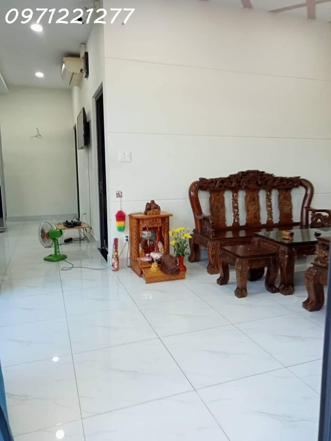 BÁN GẤP NHÀ C4 68M2 GIÁ CHỈ 3 TỶ.( 4.8 X15 ) C4- NHÀ CÒN MỚI+ 2PN HẺM SÁT MẶT TIỀN ĐƯỜNG LINH ĐÔNG ,THỦ ĐỨC