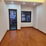  85m2 - 5