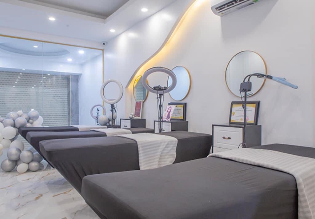 Bán nhà mặt phố Khương Thượng,DT 56m x 4 tầng, mặt phố sầm uất kinh doanh