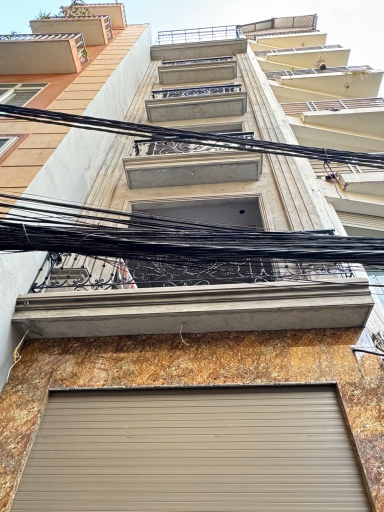 ĐỘI CẤN - NHÀ MỚI - NGÕ THÔNG, KD - 7 TẦNG THANG MÁY - 40M2X7T, GIÁ 7.75 TỶ