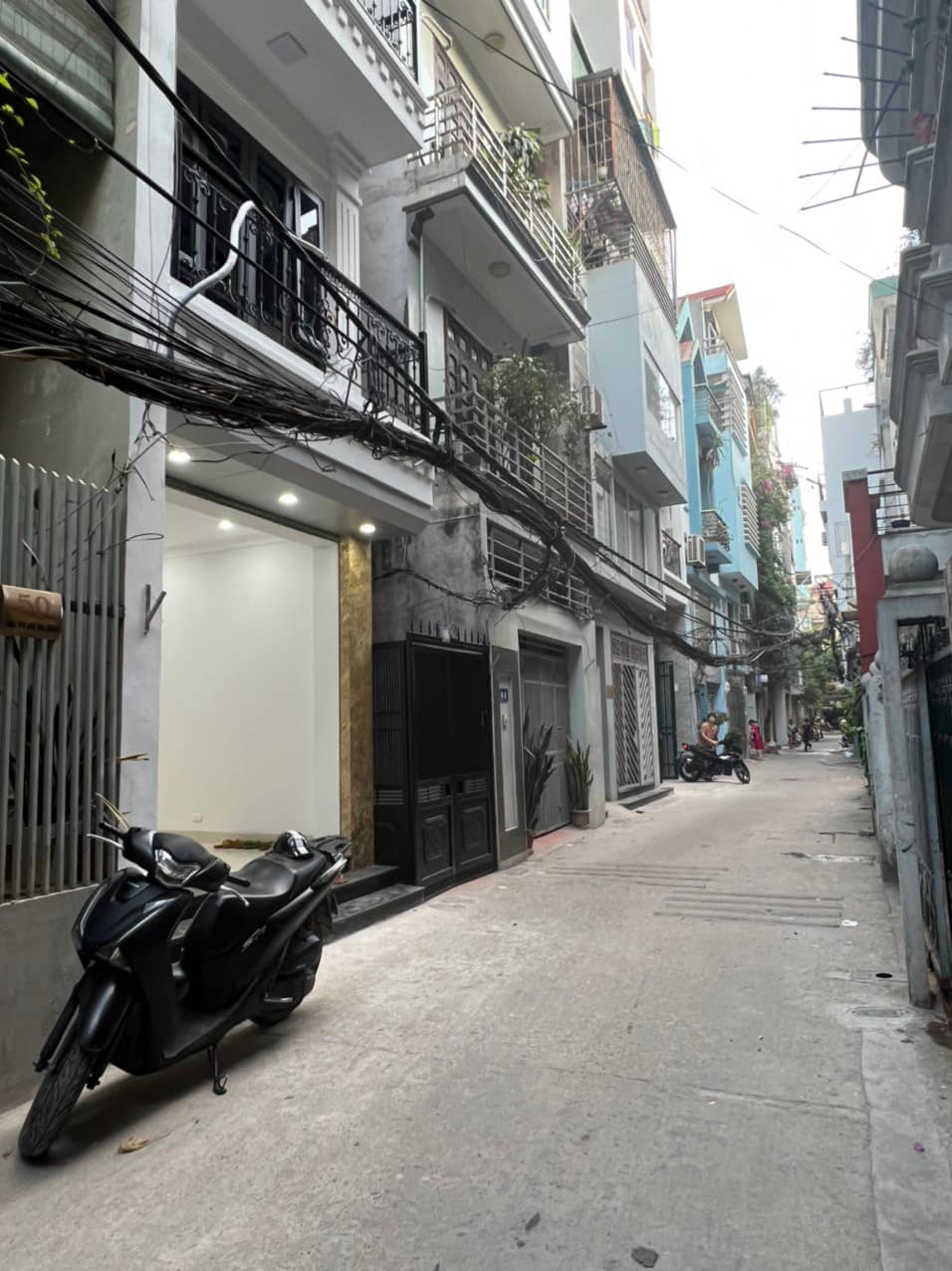 Lô góc Ba Đình ô tô đỗ cửa 2 thoáng phố Đội Nhân 0569766799