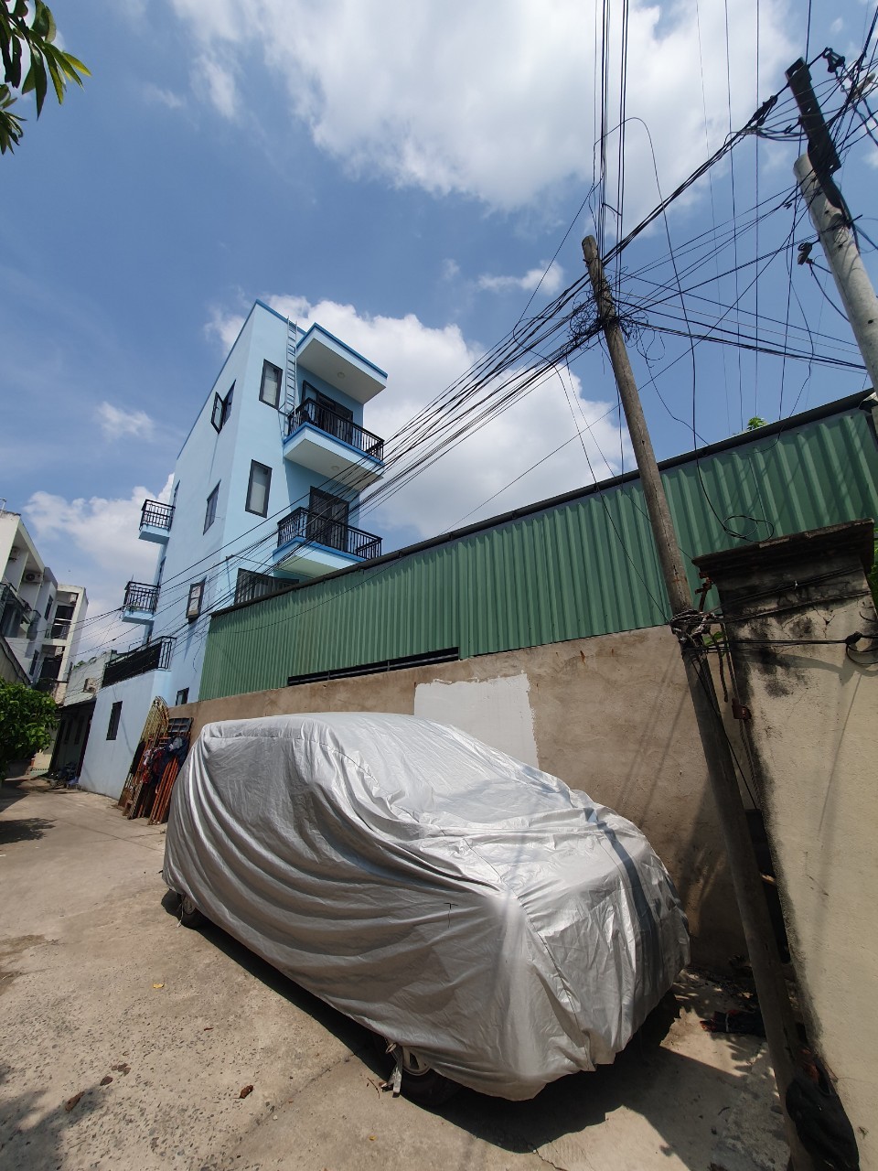 HẺM XE TẢI Đường số 4, Trường Thọ, Thủ Đức: 91m2, 4 tầng, 4.2x22, giá chào: 5.65 tỷ .