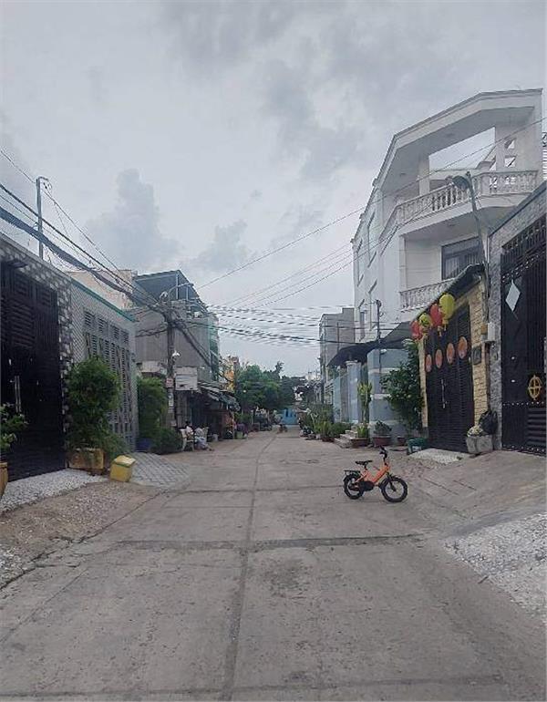 Bán Nhà Bùi Tư Toàn,Phường An Lạc, Quận Bình Tân. DT 72m2x3 tầng (4x18).Giá 6 tỷ TL