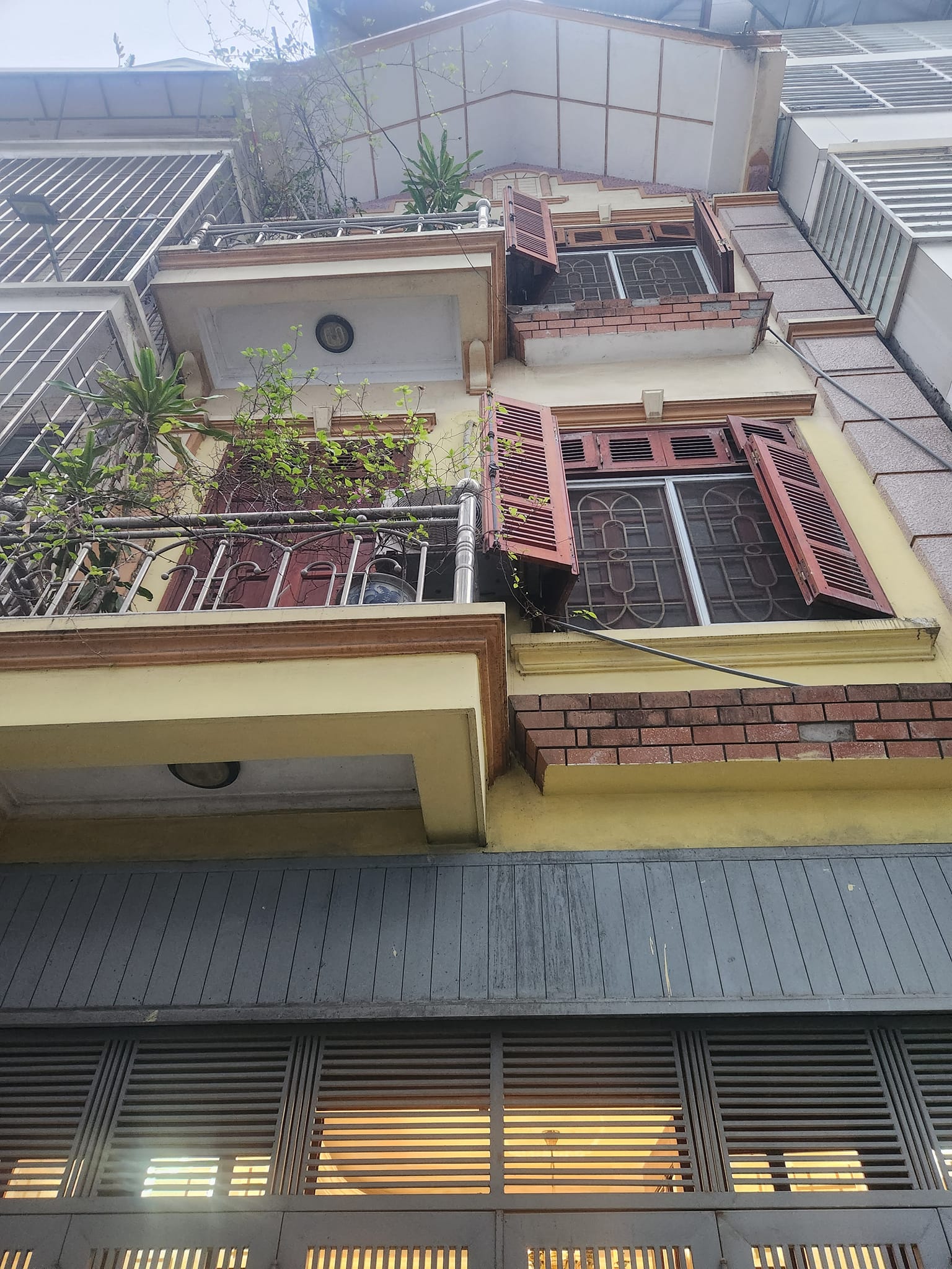 NÓNG NHẤT O9 2628 5559 BÁN. Nhà Chùa Láng 50m², 4 tầng, MT 4.6m, Giá TL 11.3 tỷ Đống Đa