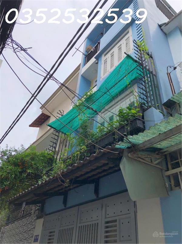 Hàng hiếm! Nhỉnh 7 tỷ có ngay nhà hẻm xe hơi sát mặt tiền Lê Quang Định, kết cấu trệt 3 lầu