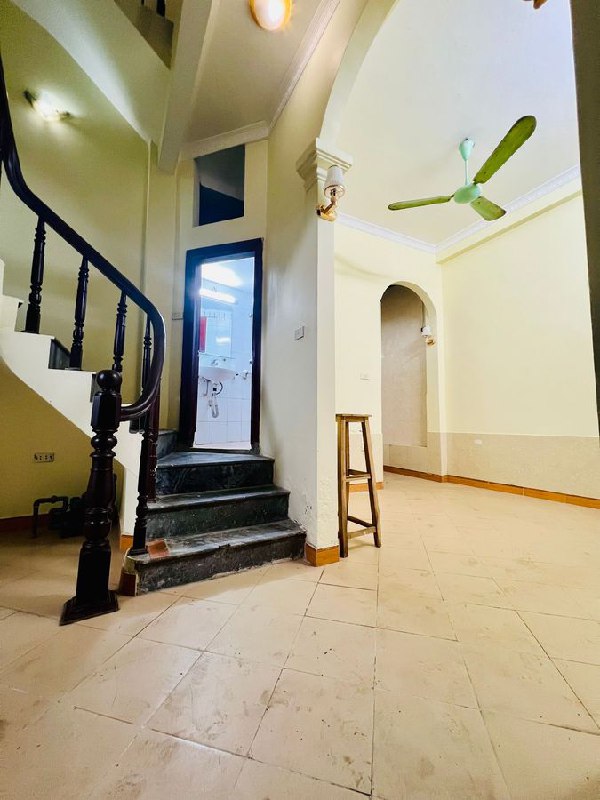 Minh Khai - Diện tích 37m2 - 4 Tầng - 3 Tỷ - Hai Bà Trưng