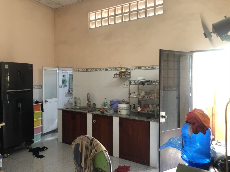 Bán nhà hẻm xe tải Âu Cơ, Tân Bình, 4.8x15.5, kinh doanh tốt, chỉ 4 tỷ hơn