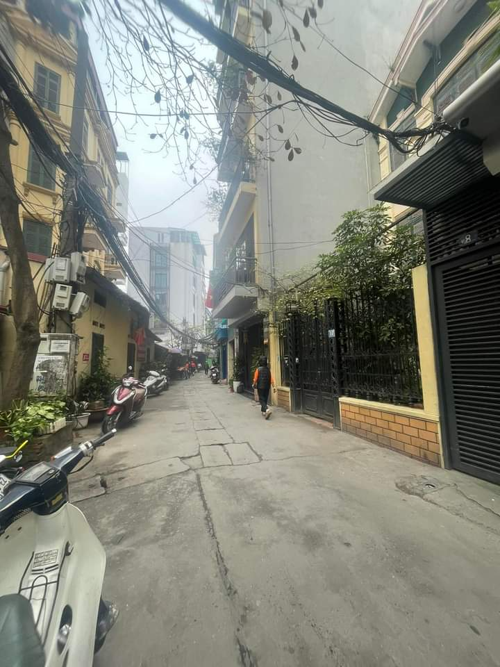 BIỆT THỰ 3 TẦNG PHỐ ĐỘI CẤN – Ô TÔ TRÁNH – KD – 119M – 25.5 TỶ.