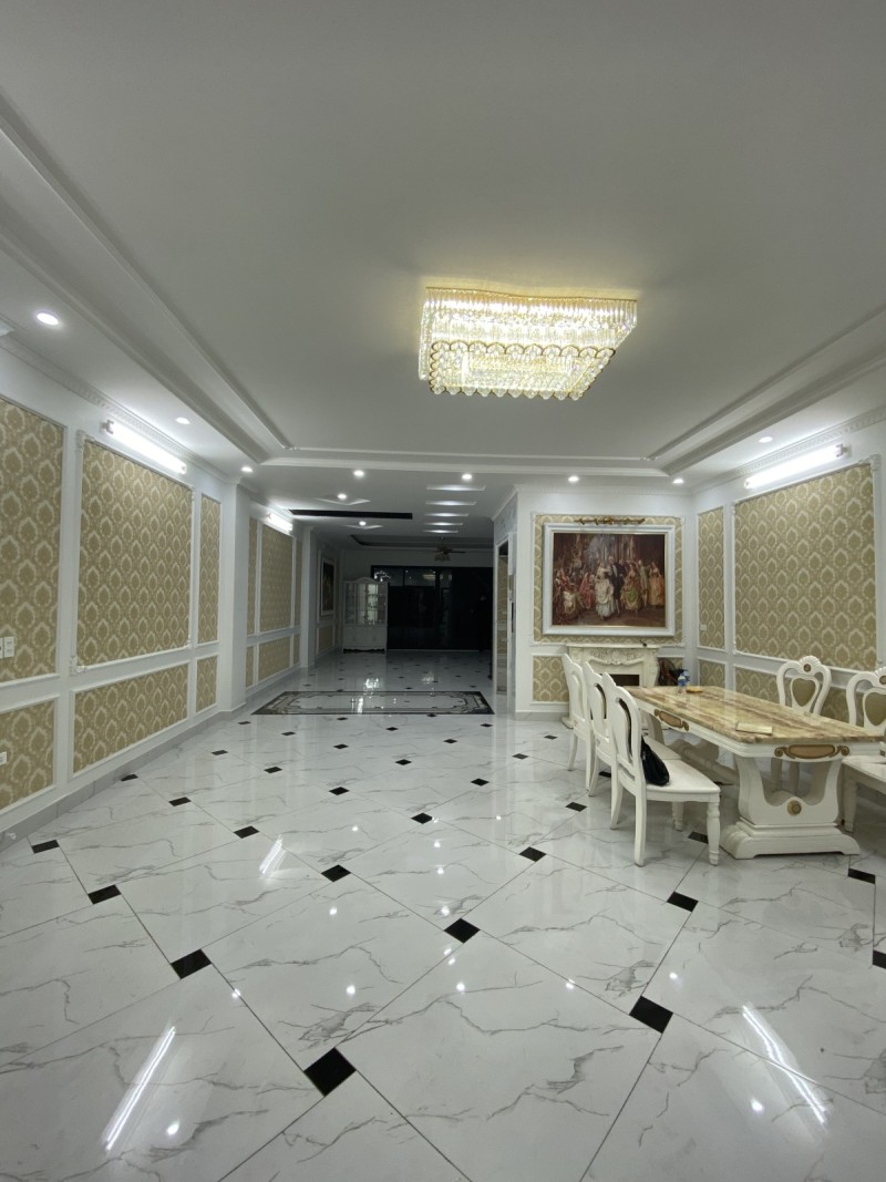 NHÀ ĐẸP CHU HUY MÂN – 5 TẦNG THANG MÁY – NHÀ ĐẸP LONG LANH, KINH DOANH – VĂN PHÒNG