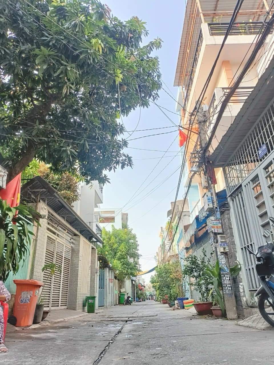 BÁN NHÀ Q.BÌNH TÂN - HƯƠNG LỘ 2 - HẺM THÔNG 6M - 54M2 - 2 TẦNG ĐẸP - NHỈNH 4T