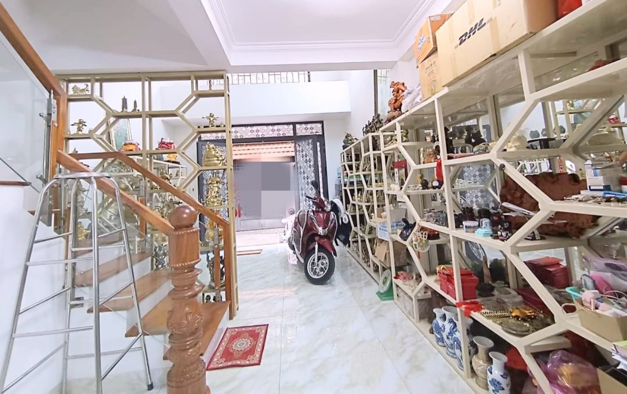 Nhà 4 Tầng HXH gần ĐH Văn Lang F5 4M2×10 hơn 5Tỷ7