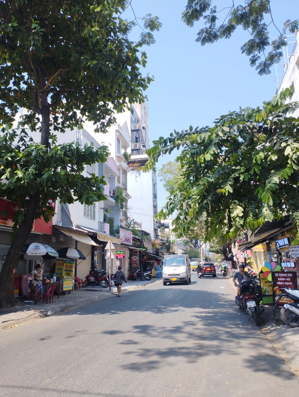 NGộp Mặt Tiền Khu Tân Hương, Tân PHú, 100m2, 2 tầng Kinh Doanh