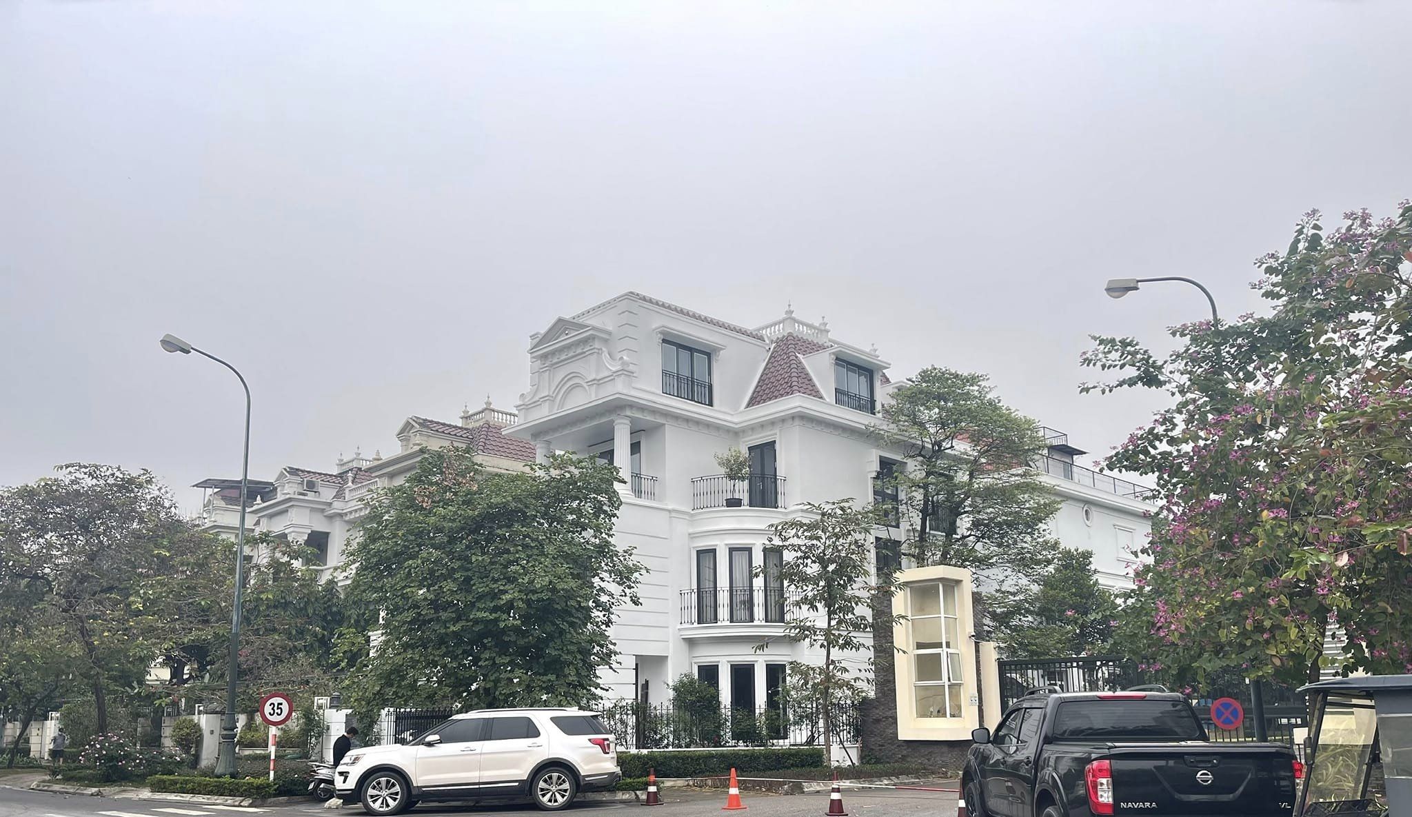 Biệt thự VIP T5 Khu đô thị Ciputra, Phú Thượng, Tây Hồ, 335m2 4T MT 16m, Chỉ 105 Tỷ